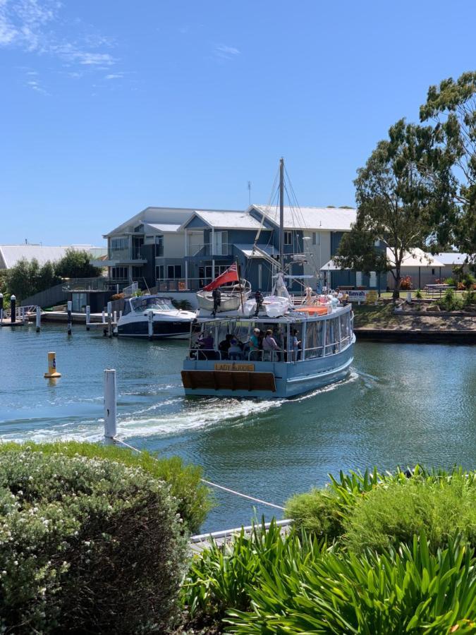 Captains Cove Ground Floor Luxury Apartments Paynesville Exterior foto